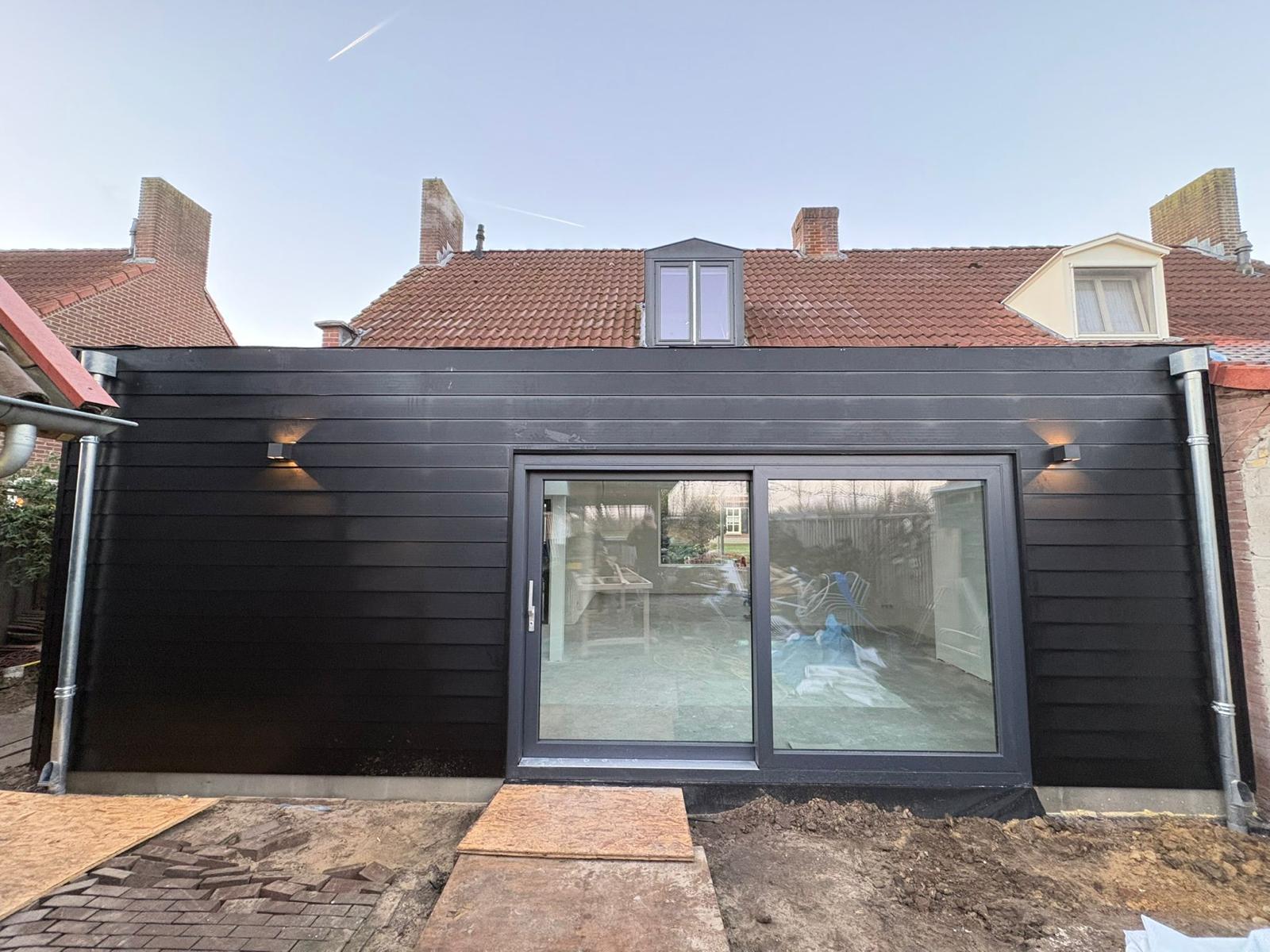 Afgeronde aanbouw woonhuis - Bouwaanpack aannemer Sint-Oedenrode en omstreken